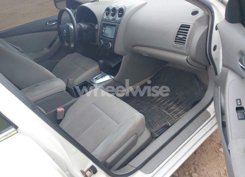 Photo 5 of 2010 Nissan Altima 2.5 (VIN 1N4AL2AP2AN480605)