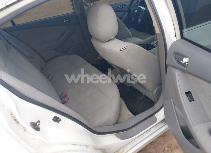 Photo 8 of 2010 Nissan Altima 2.5 (VIN 1N4AL2AP2AN480605)