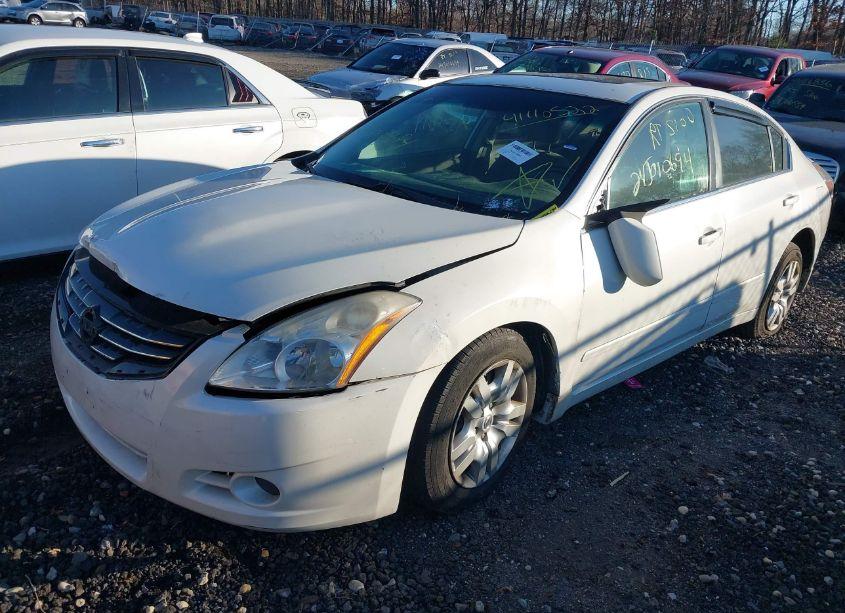 Photo 2 of 2010 Nissan Altima 2.5 S (VIN 1N4AL2AP2AN482810)