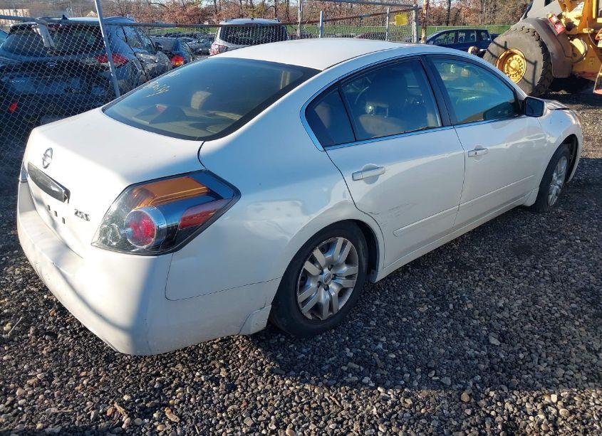 Photo 4 of 2010 Nissan Altima 2.5 S (VIN 1N4AL2AP2AN482810)