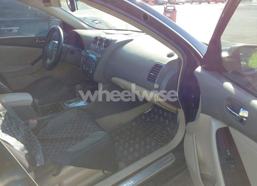 Photo 5 of 2010 Nissan Altima 2.5 S (VIN 1N4AL2AP2AN493211)