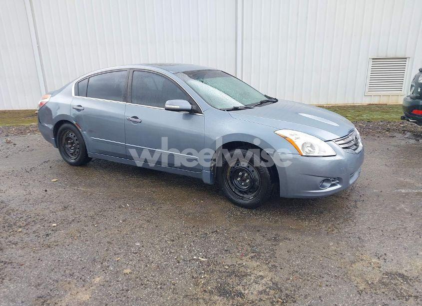 2010 Nissan Altima 2.5 S (VIN 1N4AL2AP2AN523677) main photo