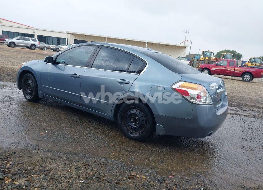 Photo 3 of 2010 Nissan Altima 2.5 S (VIN 1N4AL2AP2AN523677)