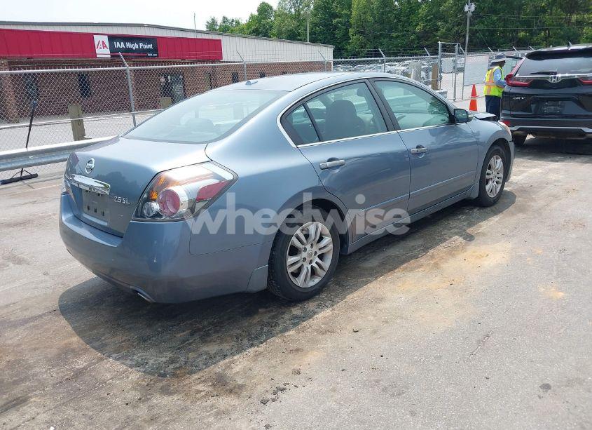 Photo 4 of 2010 Nissan Altima 2.5 S (VIN 1N4AL2AP2AN531469)