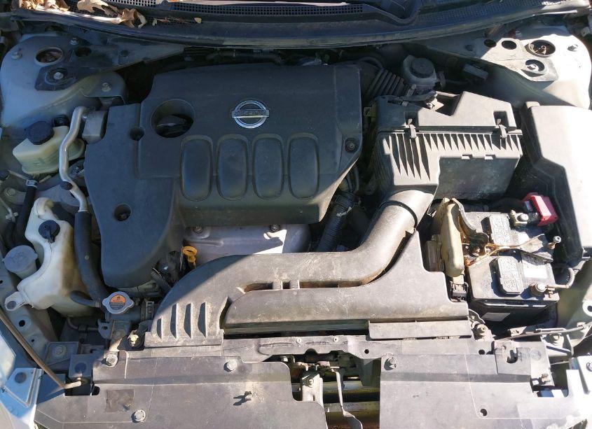 Photo 10 of 2010 Nissan Altima 2.5 S (VIN 1N4AL2AP2AN565041)