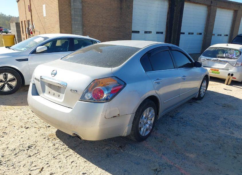 Photo 4 of 2010 Nissan Altima 2.5 S (VIN 1N4AL2AP2AN565041)