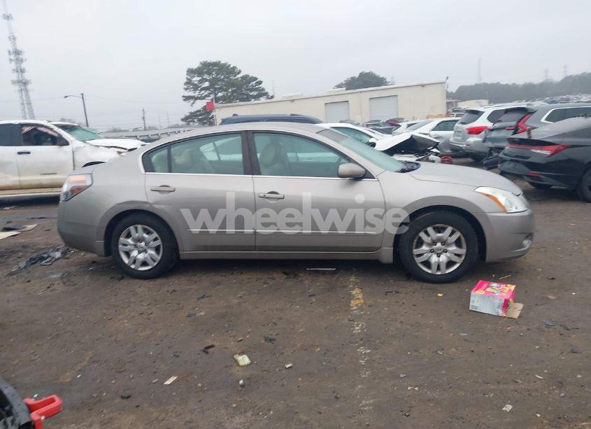 Photo 13 of 2011 Nissan Altima 2.5 S (VIN 1N4AL2AP2BC116388)