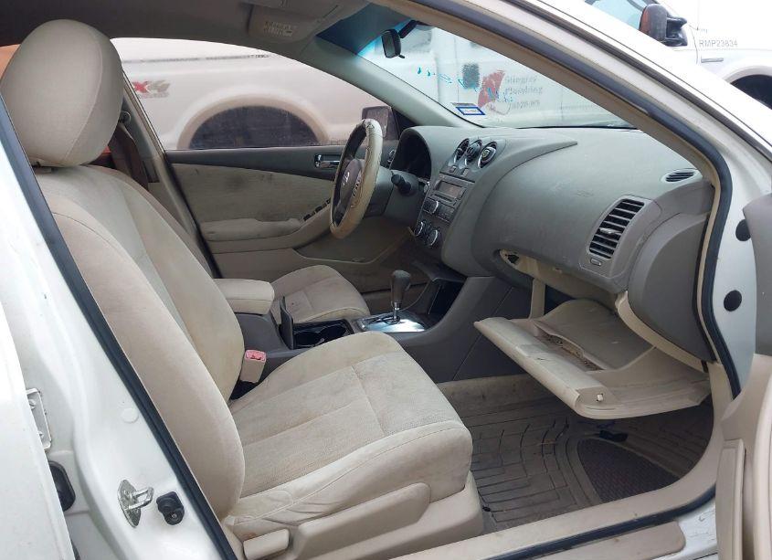 Photo 5 of 2011 Nissan Altima 2.5 S (VIN 1N4AL2AP2BC123583)