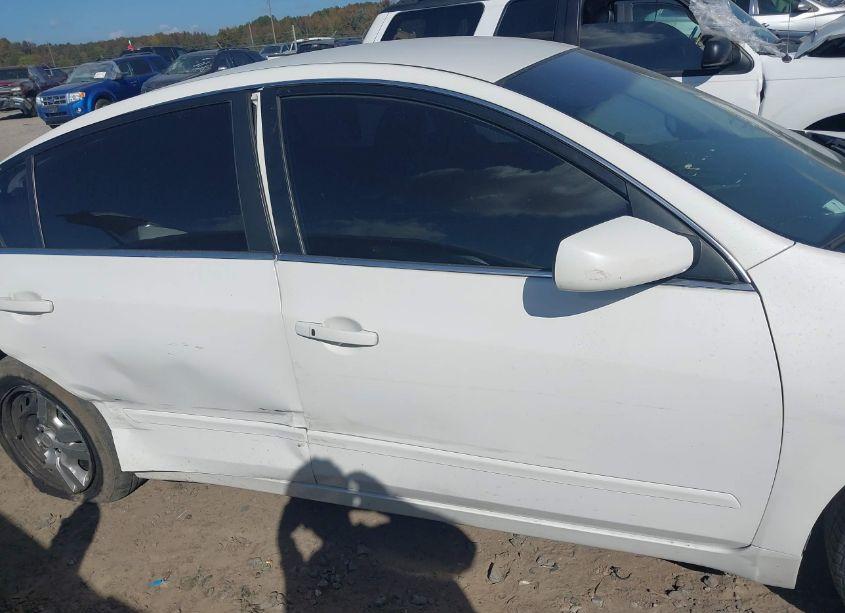 Photo 13 of 2011 Nissan Altima 2.5 S (VIN 1N4AL2AP2BC125737)