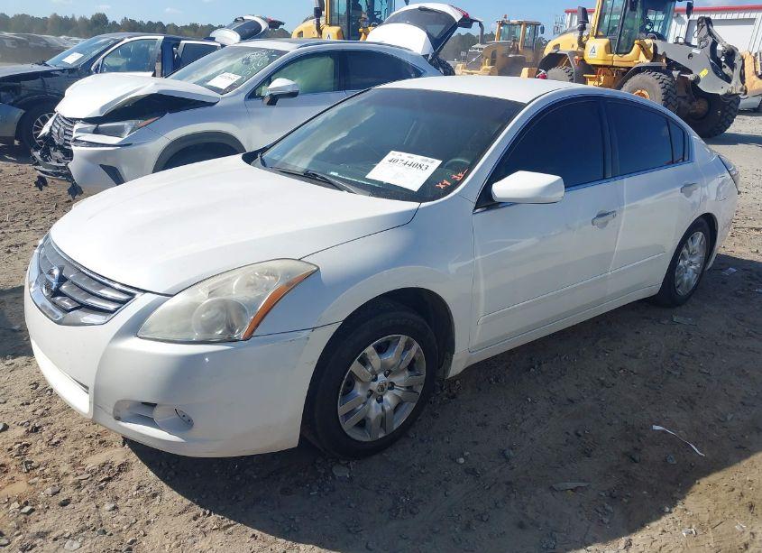 Photo 2 of 2011 Nissan Altima 2.5 S (VIN 1N4AL2AP2BC125737)