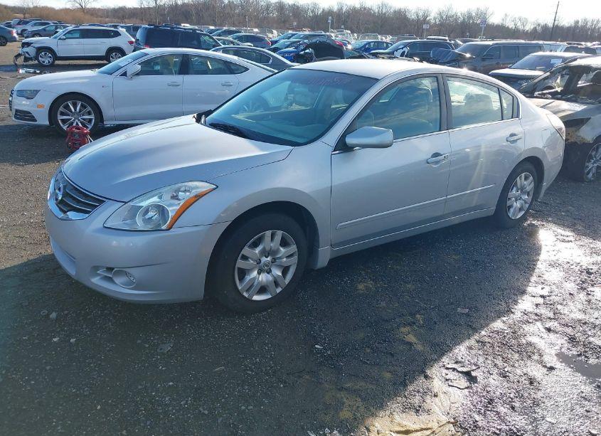 Photo 2 of 2011 Nissan Altima 2.5 S (VIN 1N4AL2AP2BC165235)