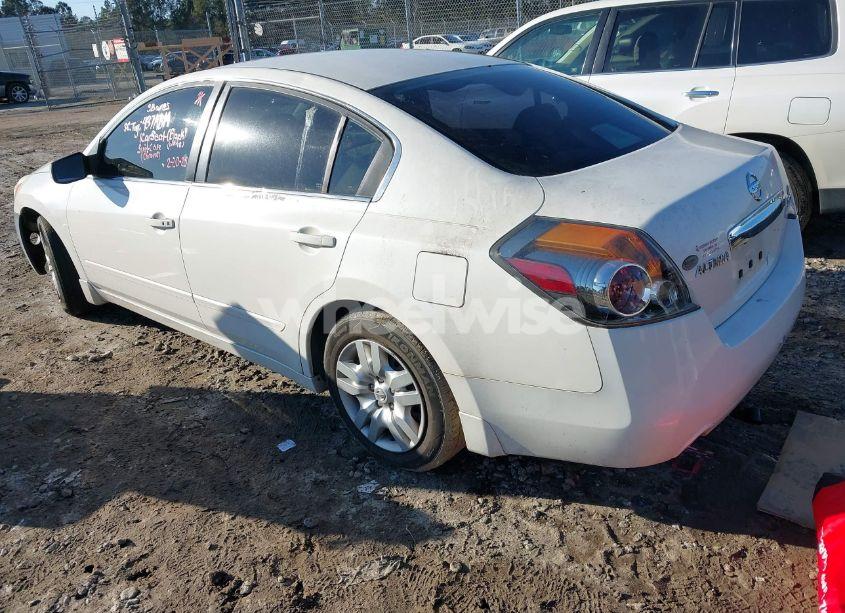 Photo 3 of 2011 Nissan Altima 2.5 S (VIN 1N4AL2AP2BC178616)