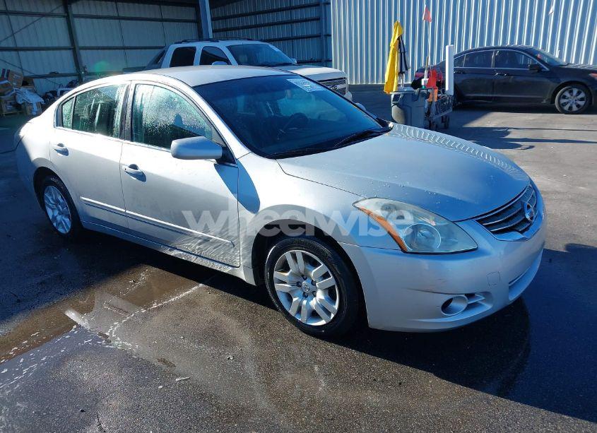 2011 Nissan Altima 2.5 S (VIN 1N4AL2AP2BN401600) main photo
