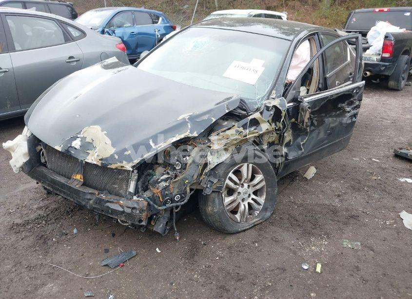 Photo 2 of 2011 Nissan Altima 2.5 S (VIN 1N4AL2AP2BN403119)