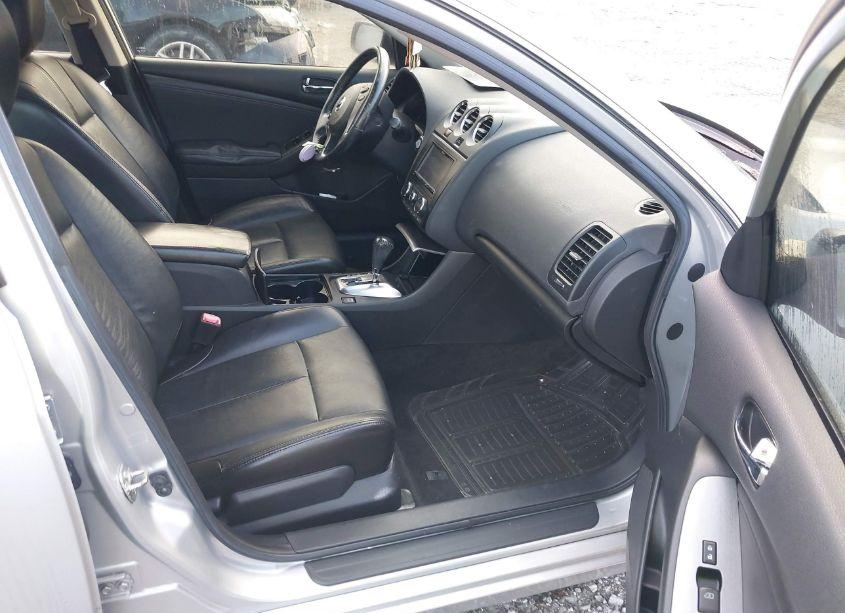 Photo 5 of 2011 Nissan Altima 2.5 S (VIN 1N4AL2AP2BN409258)