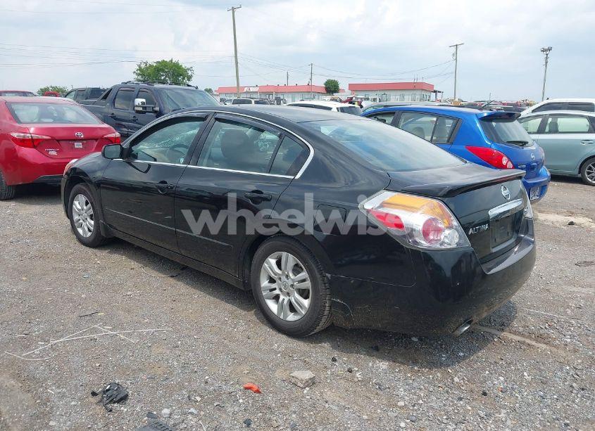 Photo 3 of 2011 Nissan Altima 2.5 S (VIN 1N4AL2AP2BN412015)