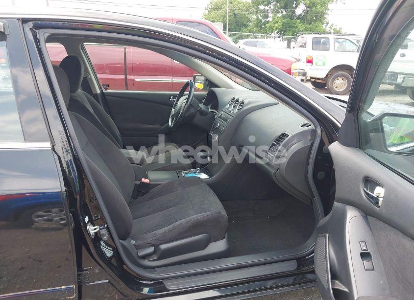 Photo 5 of 2011 Nissan Altima 2.5 S (VIN 1N4AL2AP2BN412015)