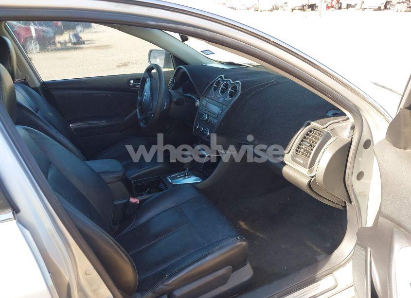 Photo 5 of 2011 Nissan Altima 2.5 S (VIN 1N4AL2AP2BN416548)