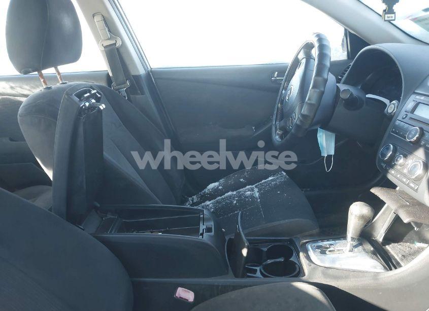 Photo 5 of 2011 Nissan Altima 2.5 S (VIN 1N4AL2AP2BN430305)