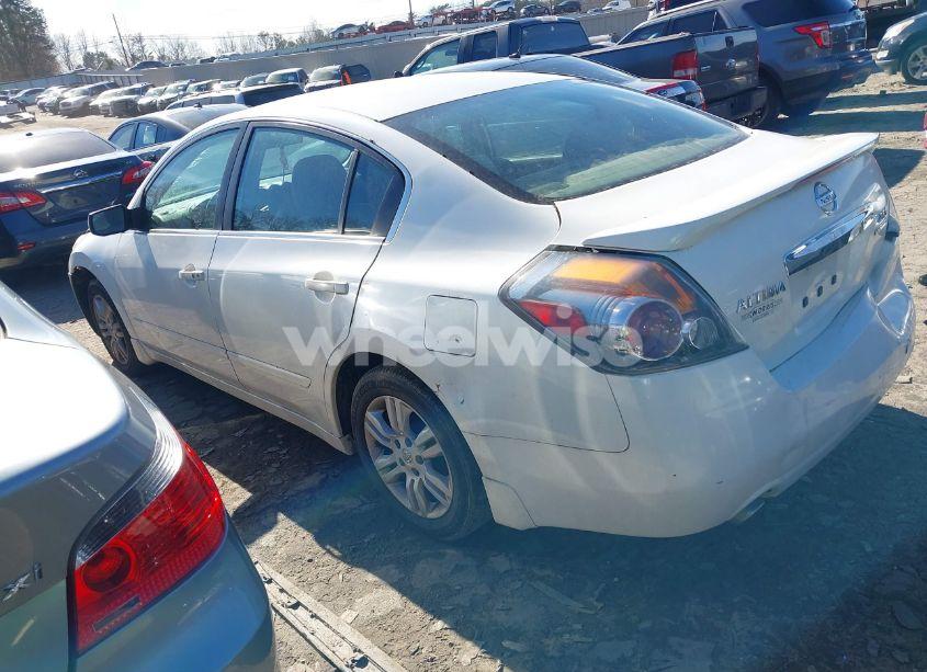 Photo 3 of 2011 Nissan Altima 2.5 S (VIN 1N4AL2AP2BN431261)