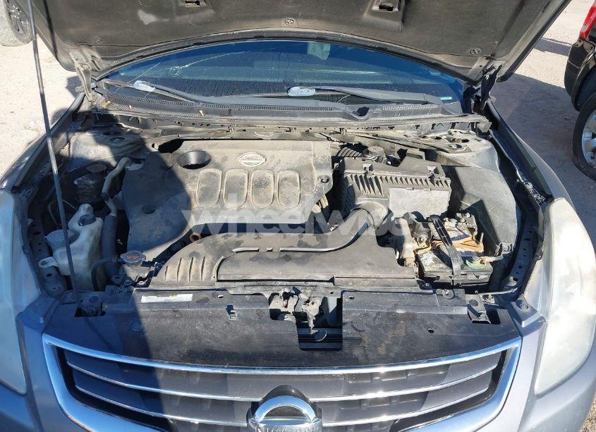 Photo 10 of 2011 Nissan Altima 2.5 S (VIN 1N4AL2AP2BN446911)