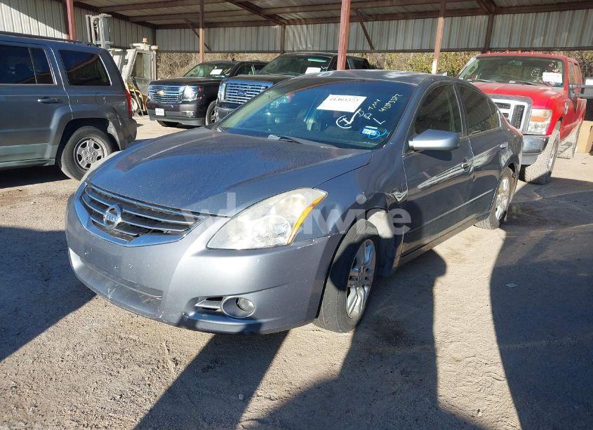 Photo 2 of 2011 Nissan Altima 2.5 S (VIN 1N4AL2AP2BN446911)