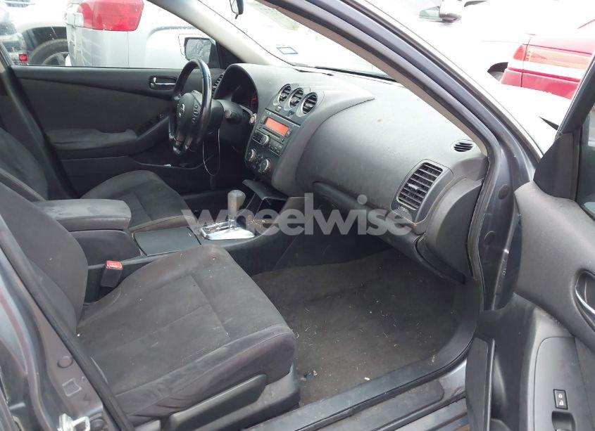 Photo 5 of 2011 Nissan Altima 2.5 S (VIN 1N4AL2AP2BN446911)