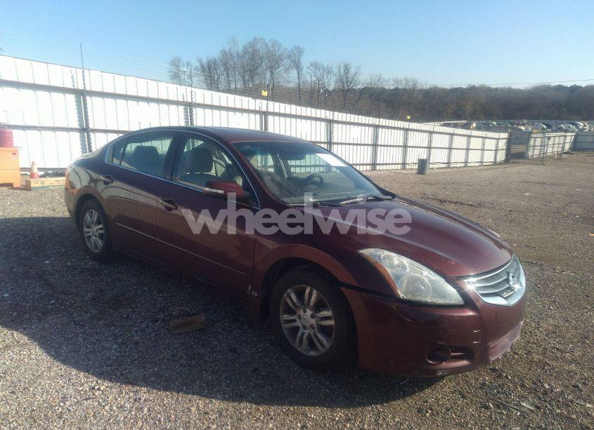 2011 Nissan Altima S (VIN 1N4AL2AP2BN464793) main photo