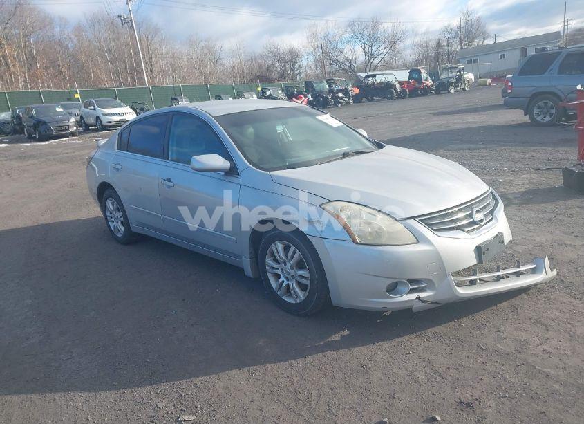 2011 Nissan Altima 2.5 S (VIN 1N4AL2AP2BN504175) main photo