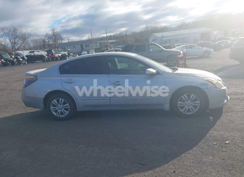 Photo 13 of 2011 Nissan Altima 2.5 S (VIN 1N4AL2AP2BN504175)