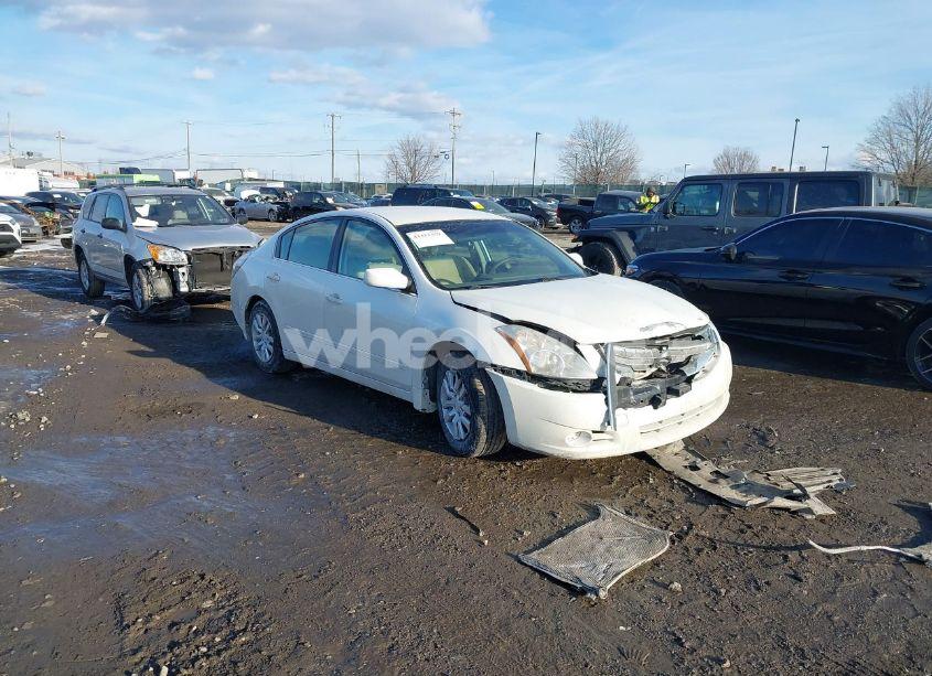 2011 Nissan Altima 2.5 S (VIN 1N4AL2AP2BN514172) main photo