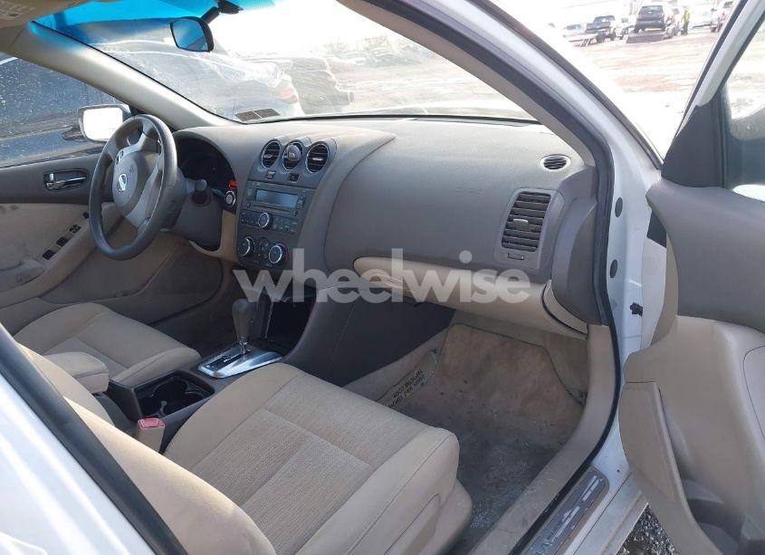 Photo 5 of 2011 Nissan Altima 2.5 S (VIN 1N4AL2AP2BN514172)