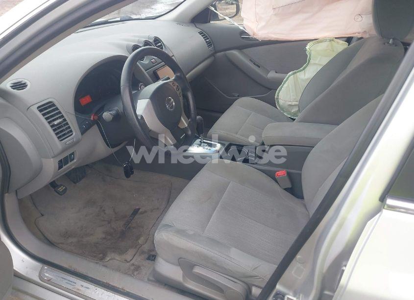 Photo 5 of 2012 Nissan Altima 2.5 (VIN 1N4AL2AP2CN403025)