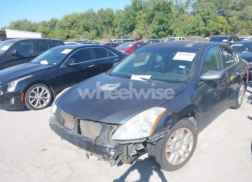 Photo 2 of 2012 Nissan Altima 2.5 S (VIN 1N4AL2AP2CN536318)