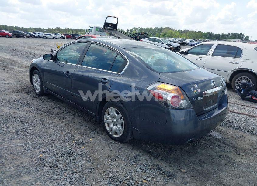 Photo 3 of 2010 Nissan Altima 2.5 S (VIN 1N4AL2AP3AC143582)