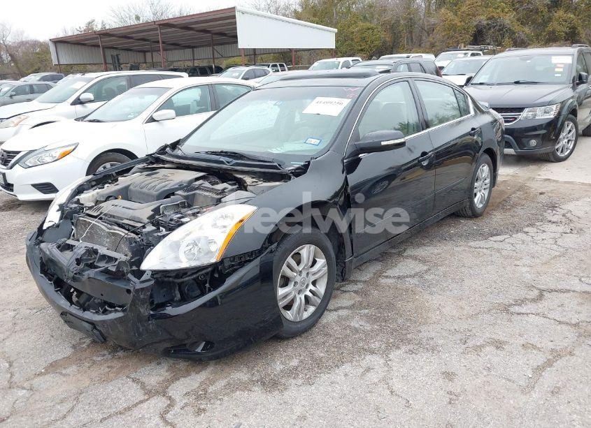 Photo 2 of 2010 Nissan Altima 2.5 S (VIN 1N4AL2AP3AC145221)