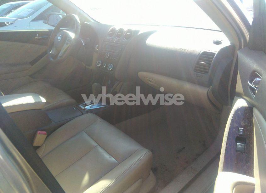 Photo 5 of 2010 Nissan Altima 2.5 S (VIN 1N4AL2AP3AC150581)