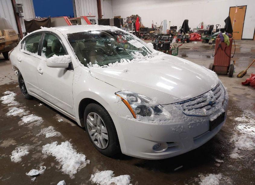 2010 Nissan Altima 2.5 S (VIN 1N4AL2AP3AC155876) main photo