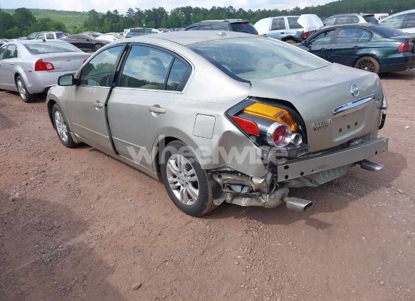 Photo 3 of 2010 Nissan Altima 2.5 S (VIN 1N4AL2AP3AC165744)