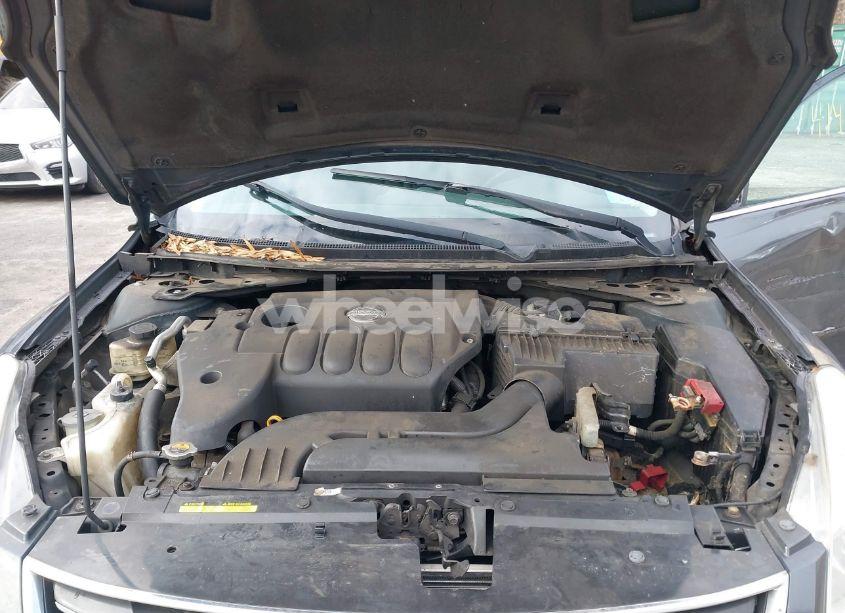 Photo 10 of 2010 Nissan Altima 2.5 S (VIN 1N4AL2AP3AC170829)