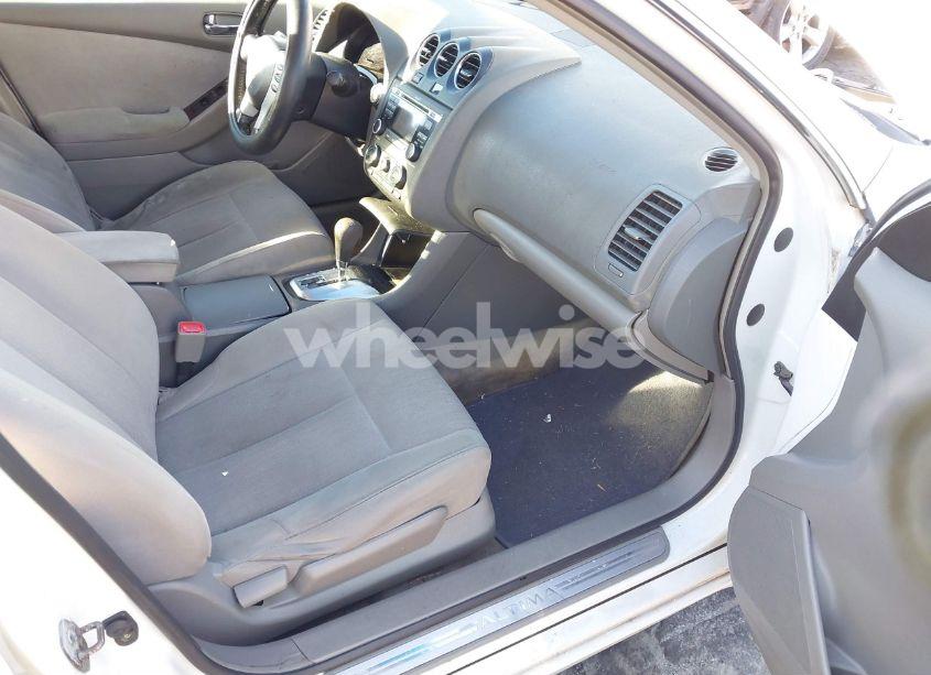 Photo 5 of 2010 Nissan Altima 2.5 S (VIN 1N4AL2AP3AN425936)