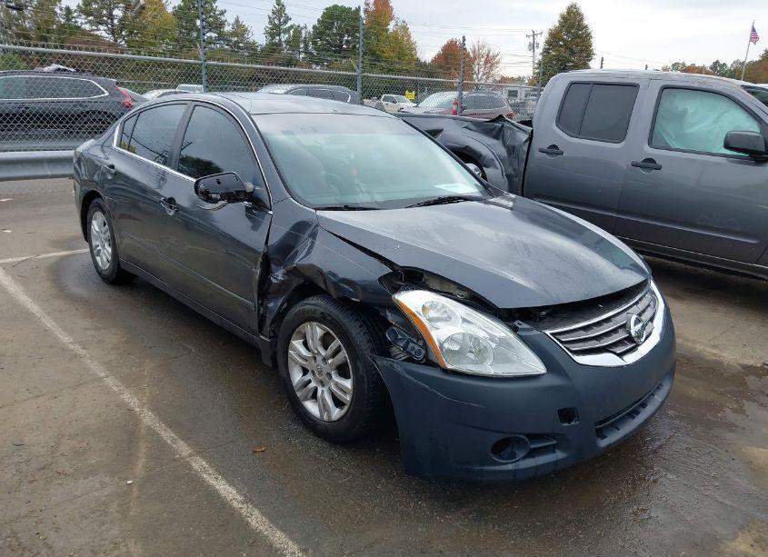 2010 Nissan Altima 2.5 S (VIN 1N4AL2AP3AN438749) main photo