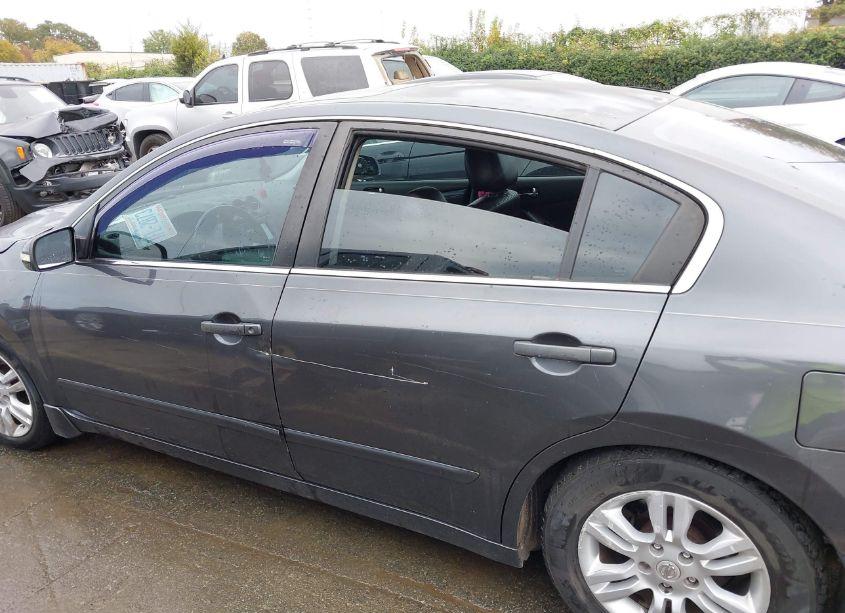 Photo 14 of 2010 Nissan Altima 2.5 S (VIN 1N4AL2AP3AN438749)