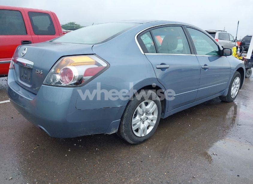 Photo 4 of 2010 Nissan Altima 2.5 S (VIN 1N4AL2AP3AN464493)