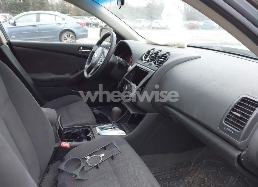 Photo 5 of 2010 Nissan Altima 2.5 S (VIN 1N4AL2AP3AN475588)
