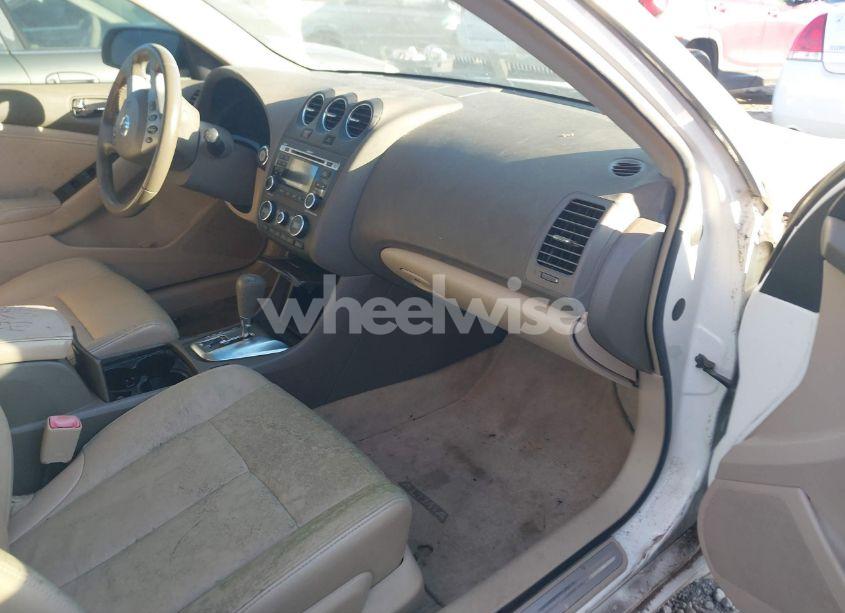 Photo 5 of 2010 Nissan Altima 2.5 S (VIN 1N4AL2AP3AN483481)