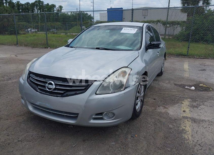 Photo 2 of 2010 Nissan Altima 2.5 (VIN 1N4AL2AP3AN487868)