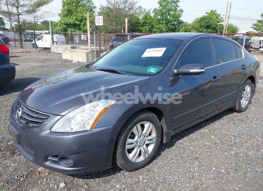 Photo 2 of 2010 Nissan Altima 2.5 S (VIN 1N4AL2AP3AN489149)