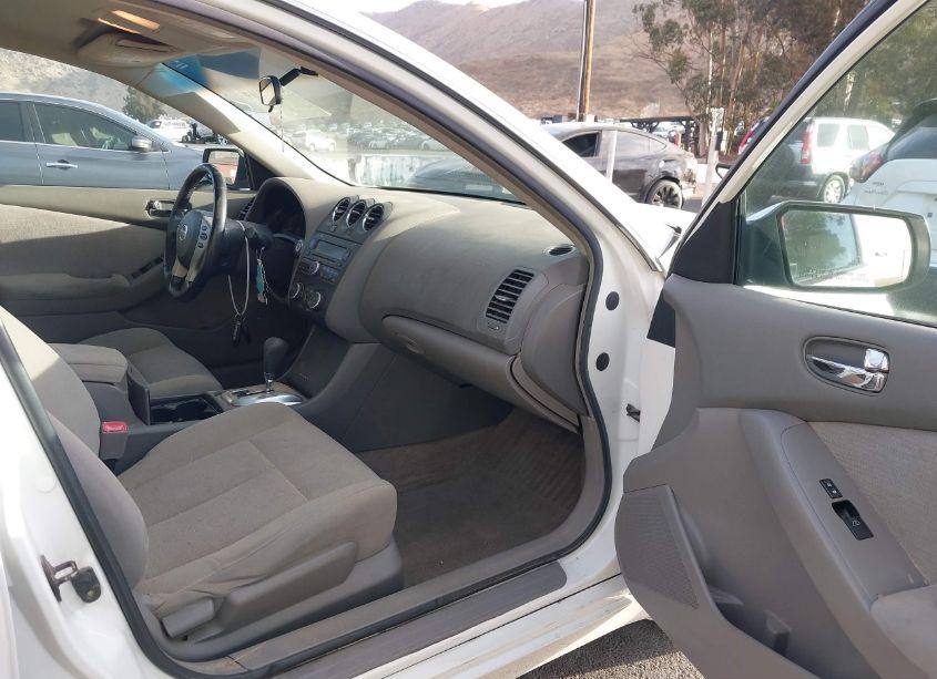 Photo 5 of 2010 Nissan Altima 2.5 S (VIN 1N4AL2AP3AN497753)