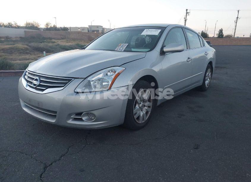 Photo 2 of 2010 Nissan Altima 2.5 S (VIN 1N4AL2AP3AN498191)